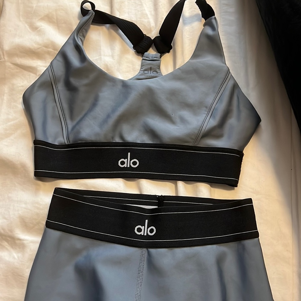 ALO Yoga Workout Set
